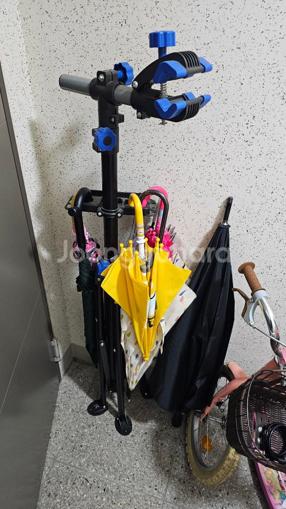 비앙키 스프린트+존다휠셋+부속+정비대 팔아요--7