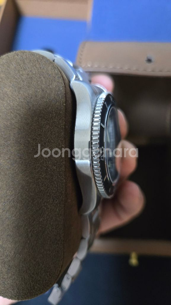 브라이틀링 슈퍼오션2 42mm 검판 풀셋 판매합니다.--4