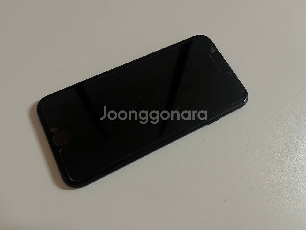 아이폰se2 128gb 블랙 , 배터리효율 83--3
