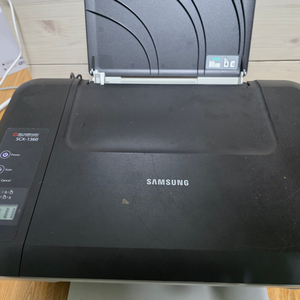 새토너 껴져있는 삼성 Scx-1360 프린터기