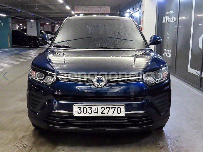 @20년식 베리 뉴 티볼리 1.6 디젤 2WD V1--1