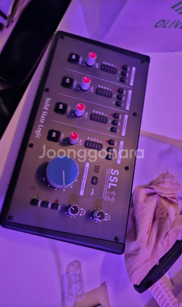 ssl12 오디오 인터페이스--0