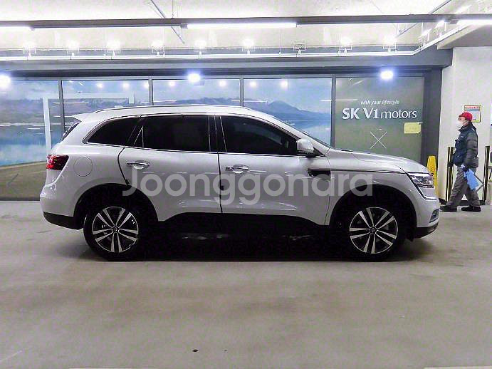 @17년식 QM6 2.0 dCi 2WD RE 전국최저--2