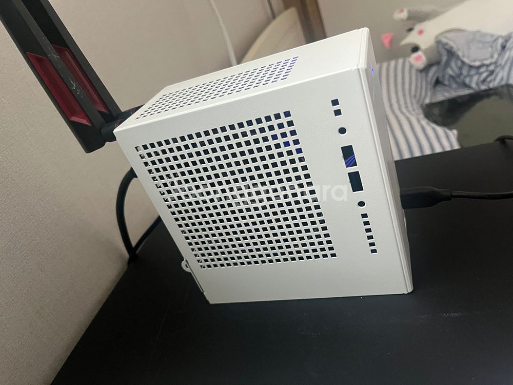 asrock x600 deskmini + 180w충전기--2