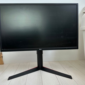 LG 울트라기어 27GK750F 240hz 모니터