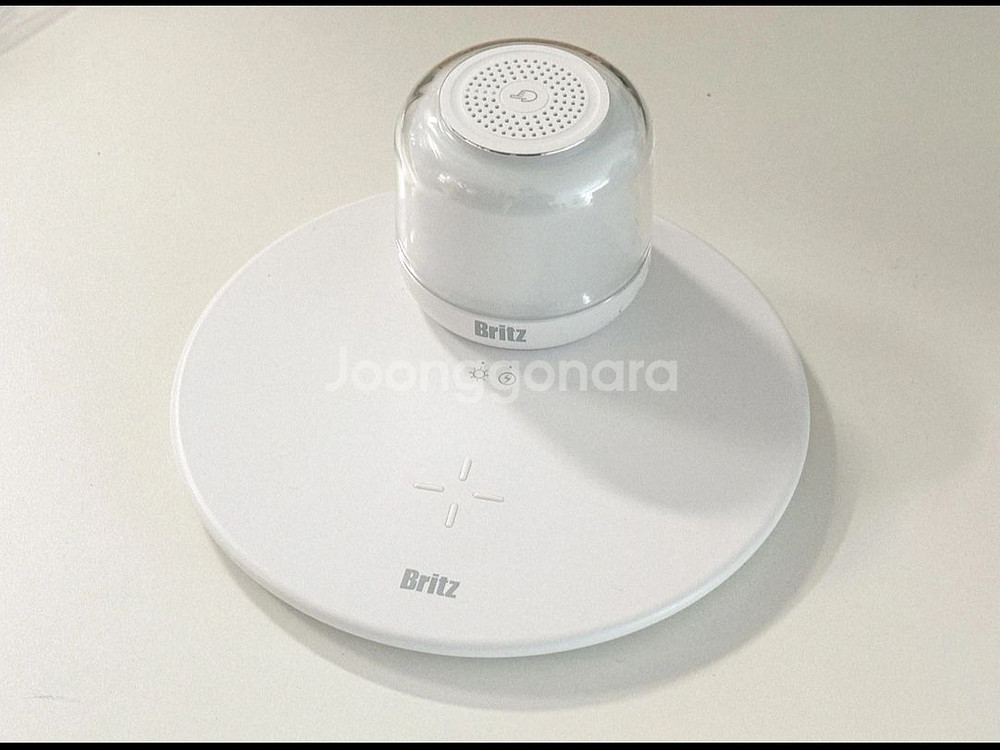브리츠 무선충전 블루투스스피커--1