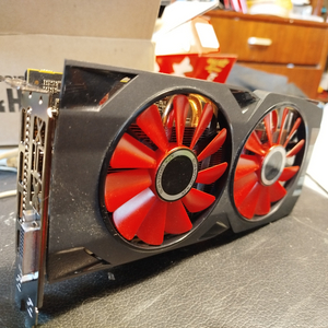 XFX RX570 8기가, 상태 최상, 정상작동, 전주