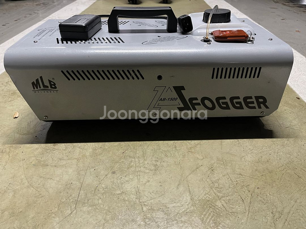 무대효과 포그머신 AB-1500w 판매합니다.--2