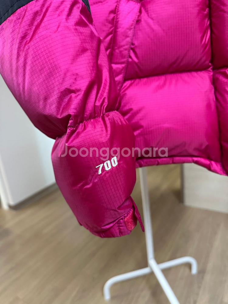 노스페이스 여성 700 패딩--3