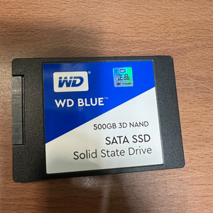 WD BLUE SSD 500gb 팝니다.