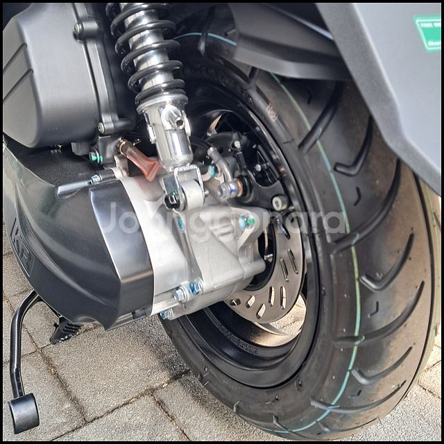 KR모터스 비버125V DLX 유로5형 상용스쿠터--7