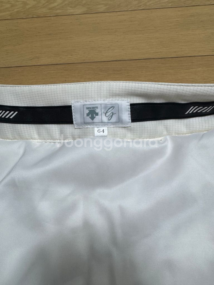 데상트 패딩(다운) 스커트 64--2