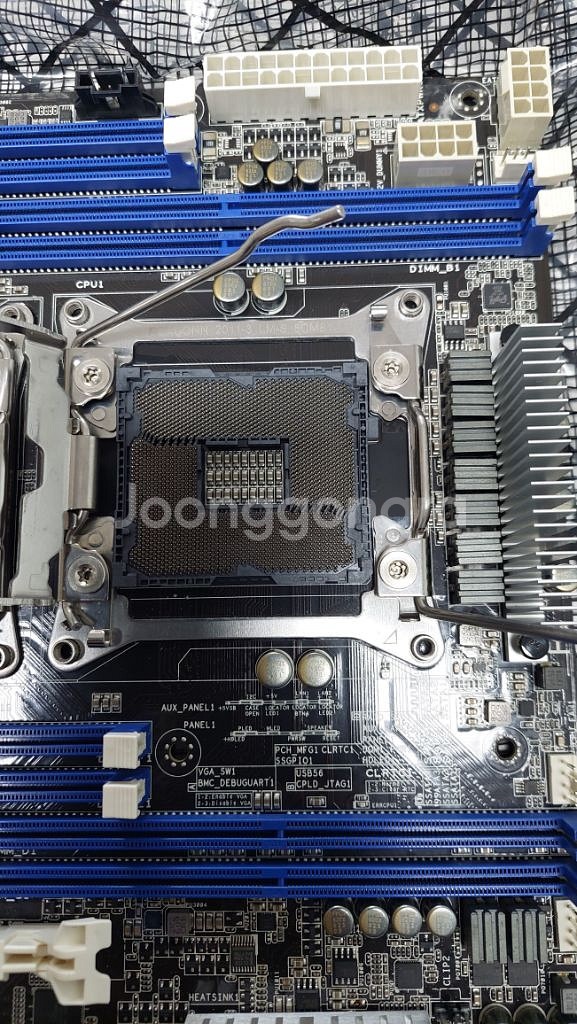 제온 e5 2630v4 2개, 고장 메인보드--2