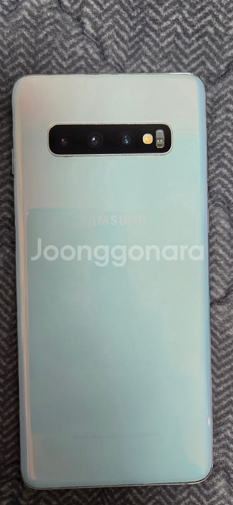 갤럭시s10 프리즘화이트 무잔상 흑점없음--1