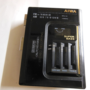 AIWA HS-J370 워크맨 작동품