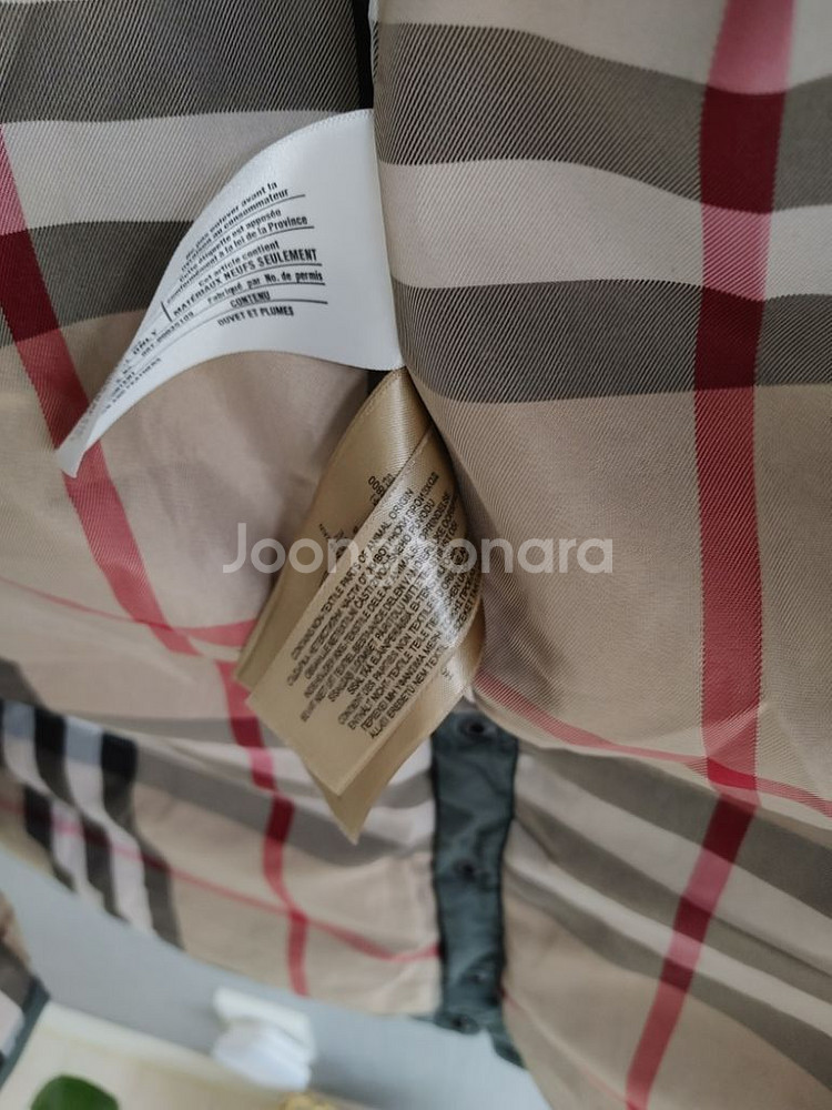 BURBERRY정품 초경량 거위털롱패딩 다크그린 폴리아--9