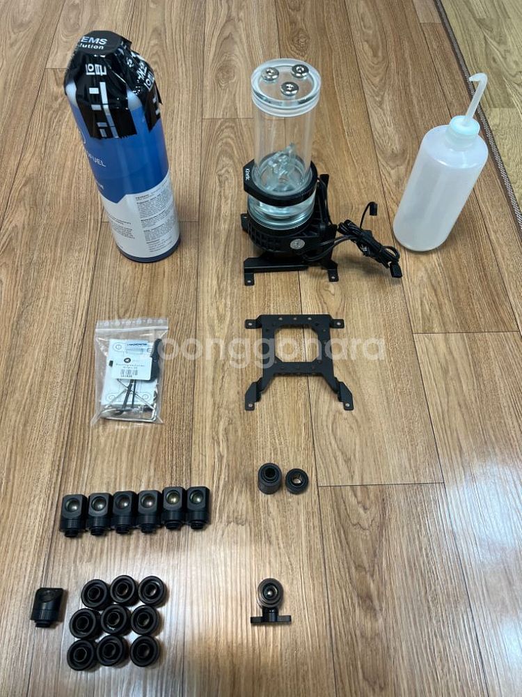 커스텀수냉 워터펌프 및 각종 피팅류 360라디 팝니다--0