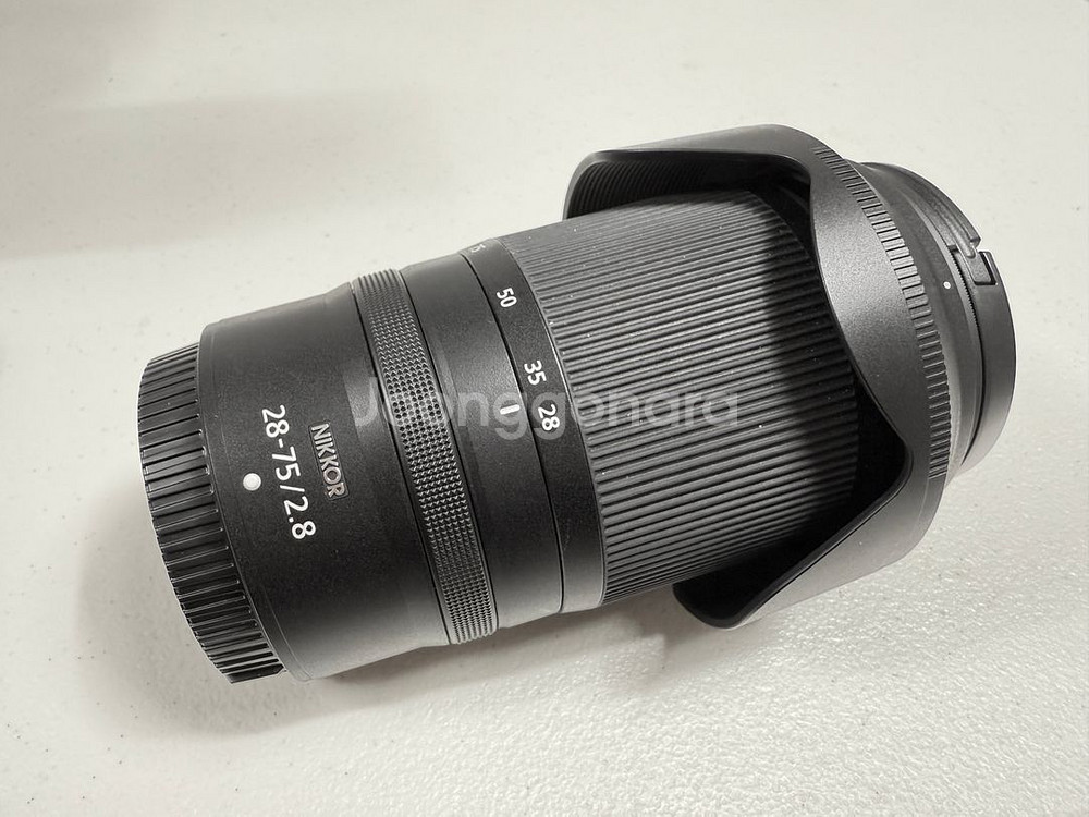 니콘Z마운트 렌즈 28-75 F2.8--1