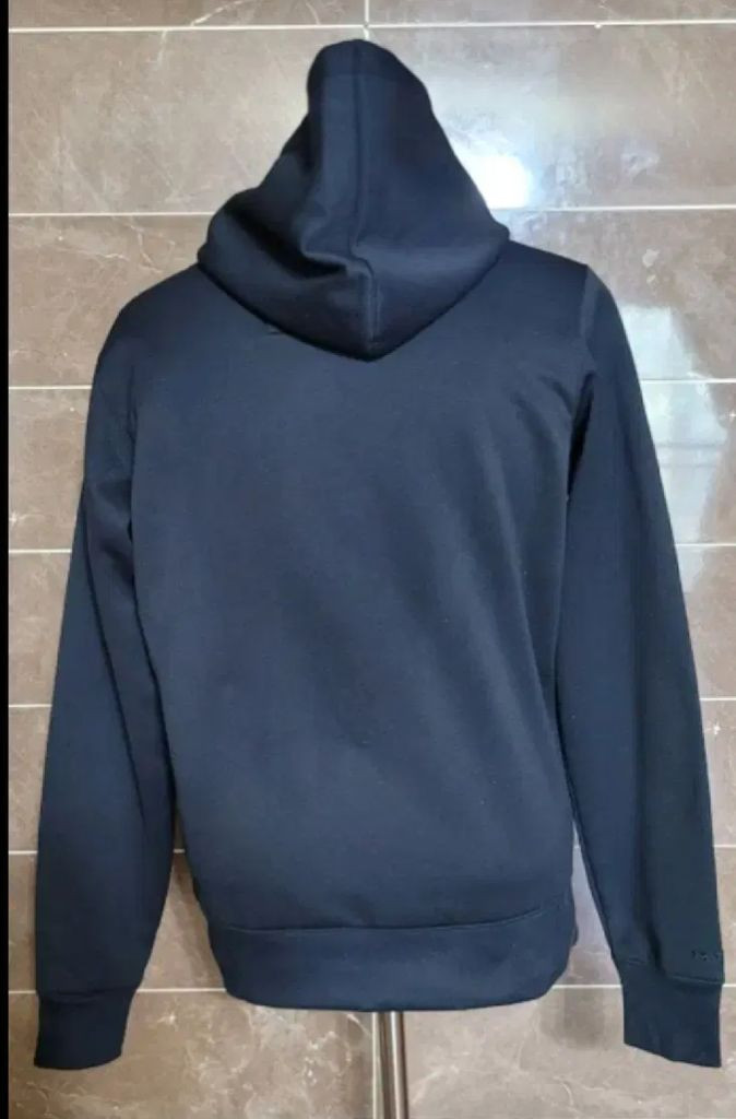 (남성95사이즈)언더아머 매끄러운 후드티(등판기모)--2