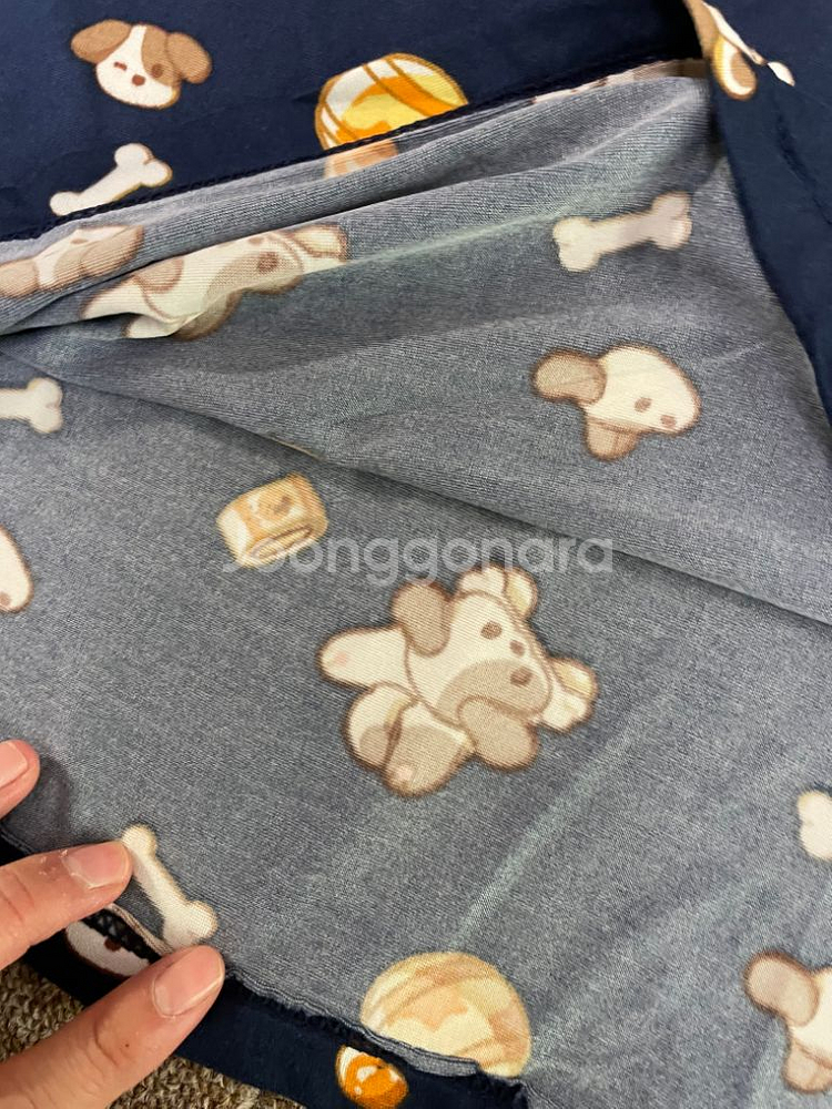 여아얇은기모원피스 / 새상품 / 개당 / 8-9세--6