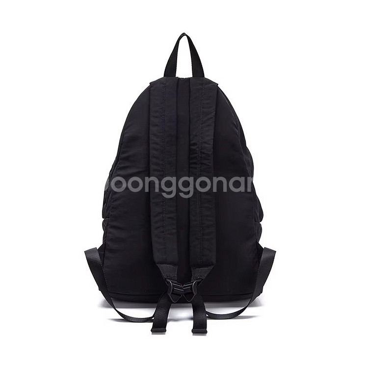 {새상품}마뗑킴 카고 올 데이 백팩 블랙--1