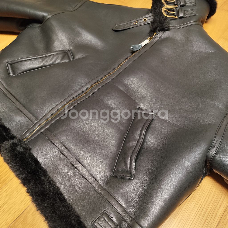 새제품 (XL) 무스탕 비건레더 양털 자켓 라이더--9