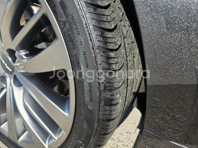 @17년식 G80 3.3 GDi AWD 프리미엄 럭셔--6
