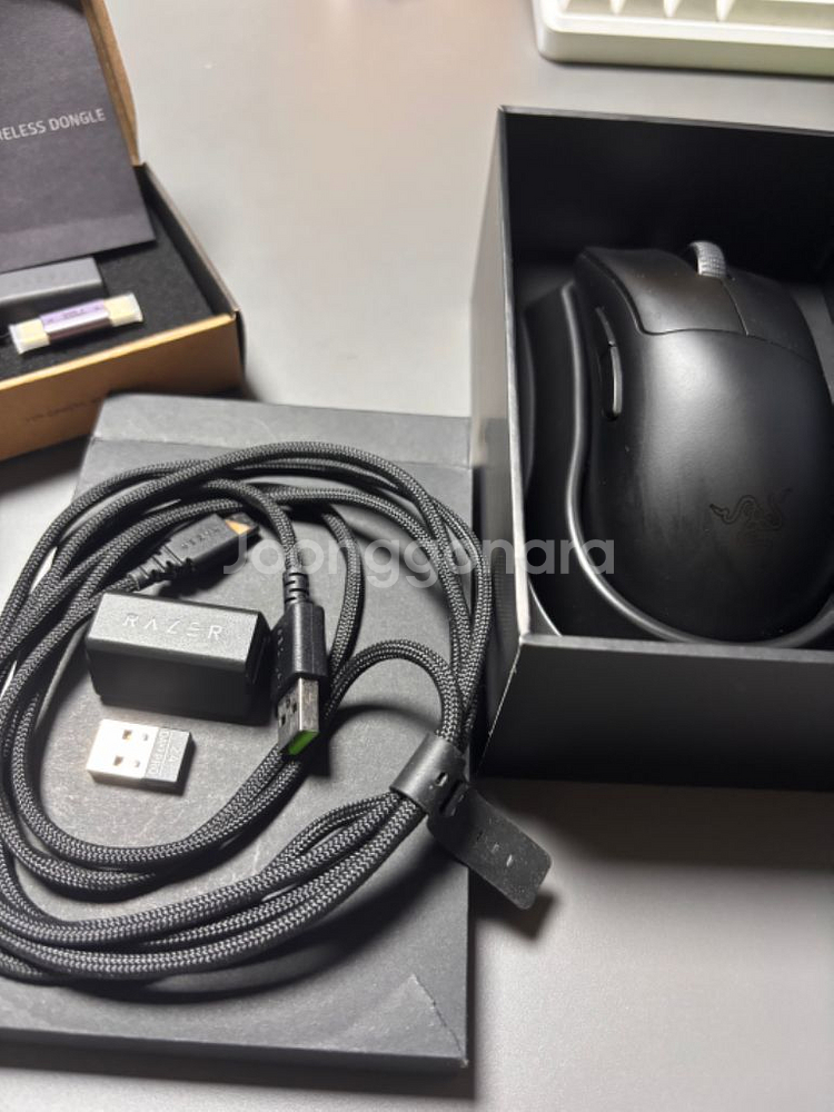 레이저 데스에더v3 pro + 4000hz 동글 s급--2