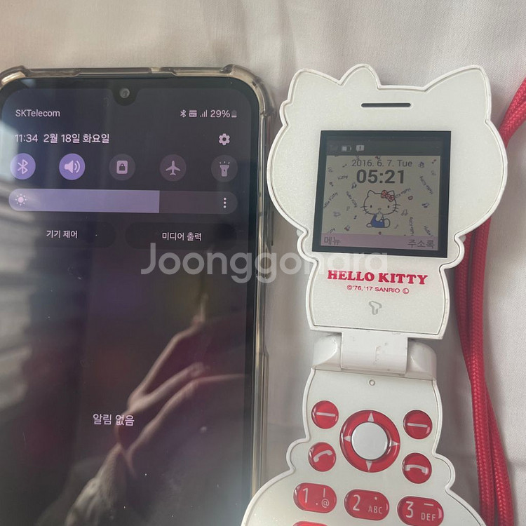키티폰 / 3G / 헬로키티 폰 판매합니다 (제시)--3