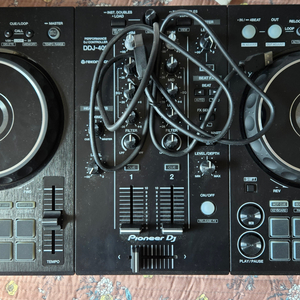 DDJ-400