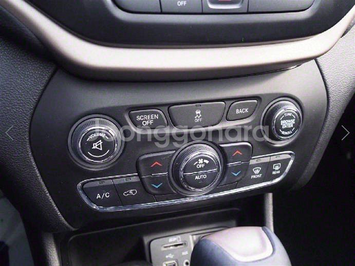 @17년식 체로키(KL) 2.4 AWD 론지튜드 전국--6