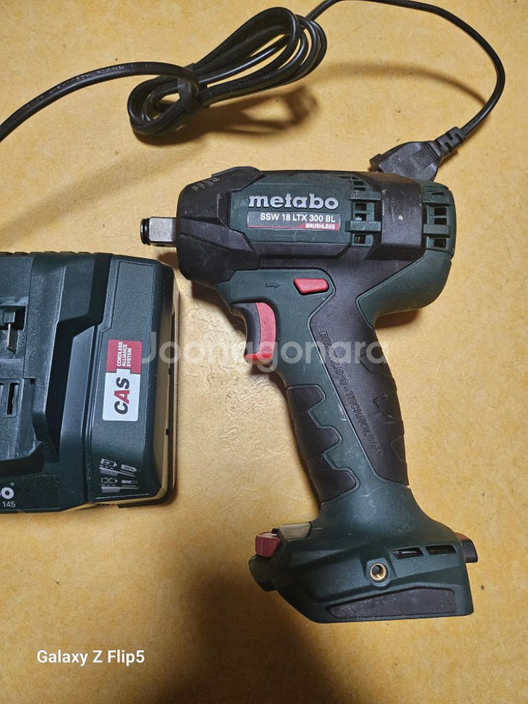 메타보 임펙렌지 SSW18LTX300BL 급속충전기--1
