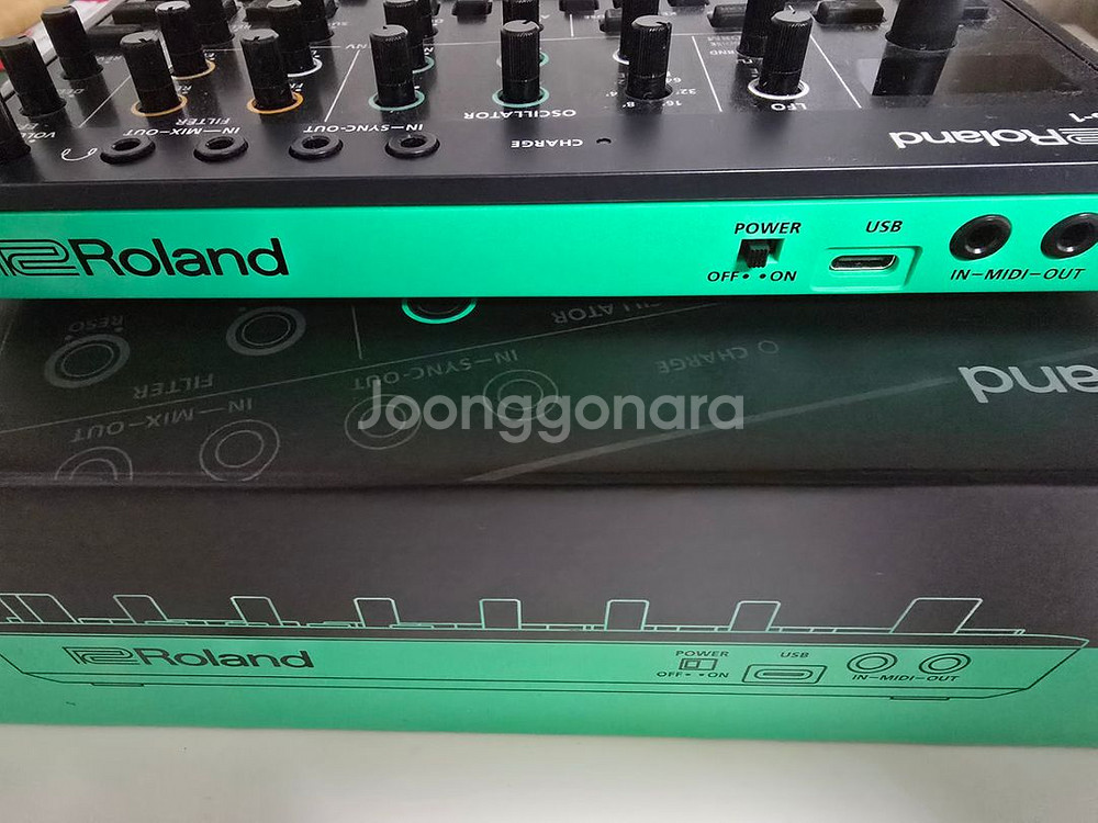 roland s1 aira 신디사이저--2