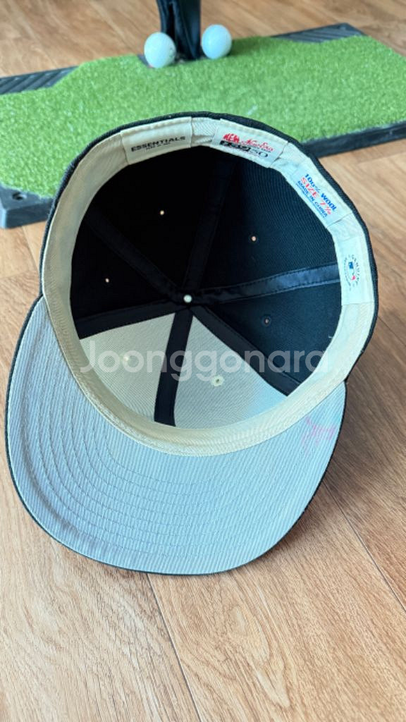 피어오브갓 에센셜x뉴에라 크림블랙 738--3