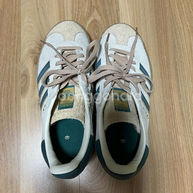 아디다스 가젤 볼드 베이지그린 225--1