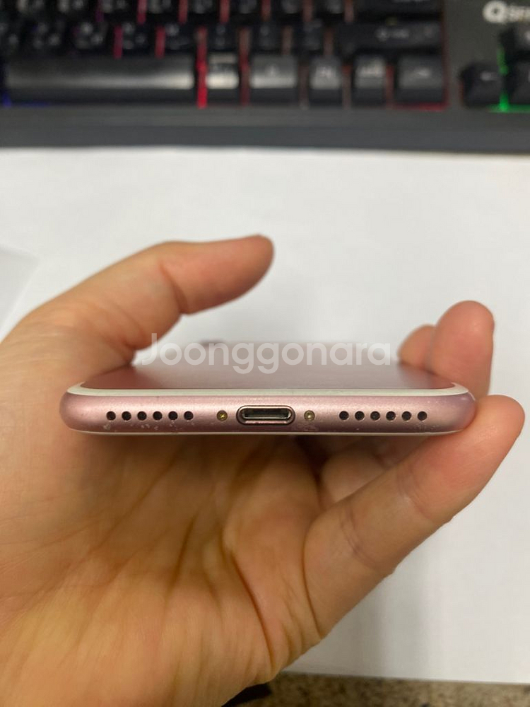 아이폰7 로즈골드 액정SS급 32GB 배터리92%--6