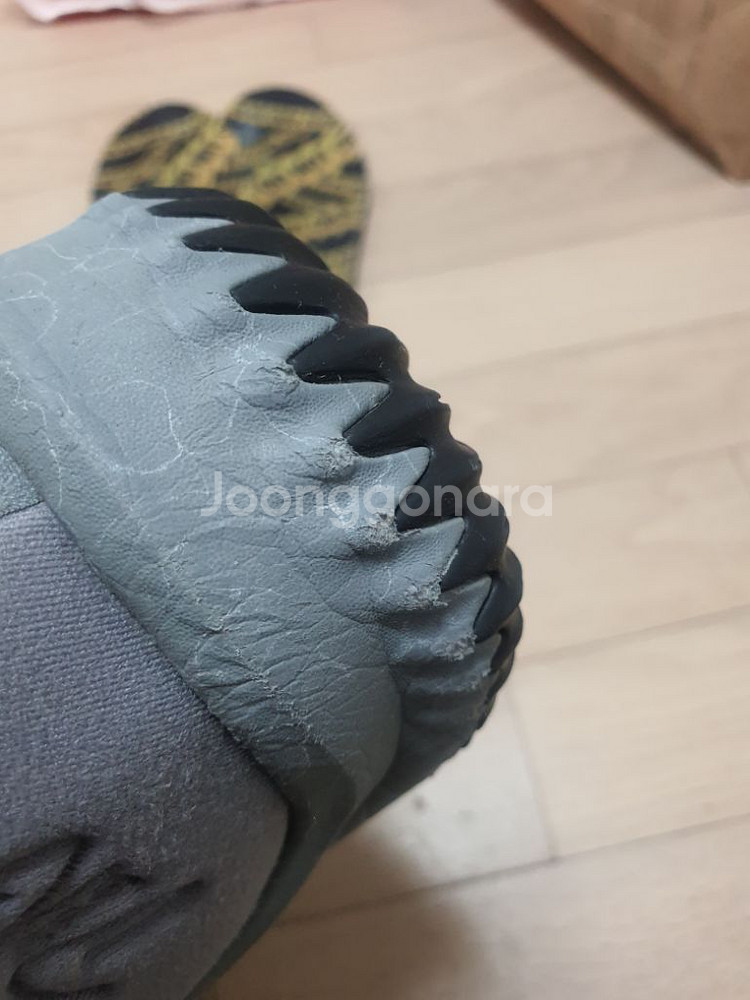 아디다스 데임4 270사이즈 농구화--4