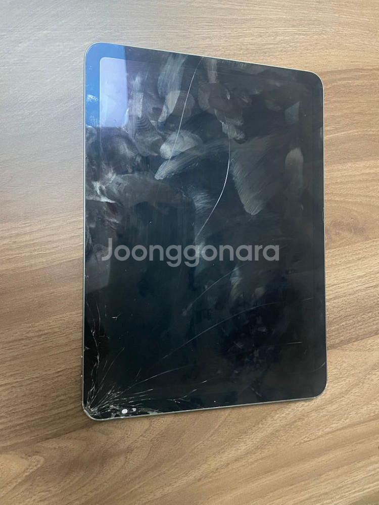 아이패드 애어4 64ga(액정파손) 팝니다--8