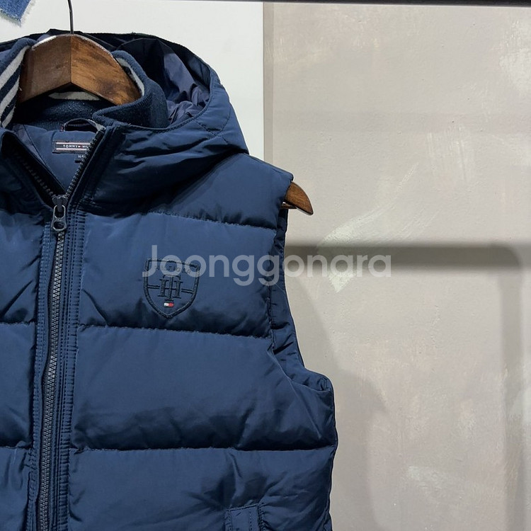 (100) 타미힐피거 캐주얼 다운 패딩조끼--2
