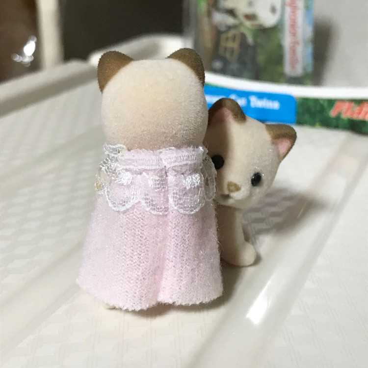 실바니안 단종 올드 영국판 크림캣 슬리핑 아기 박스 이미지