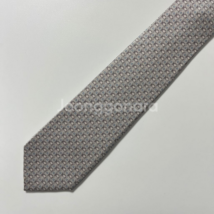 명품 신형 불가리 넥타이 7.5cm 실버 그레이 컬러--1