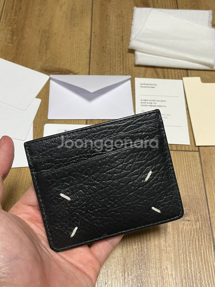 메종 마르지엘라 카드지갑 정품 단품 상태A급--0
