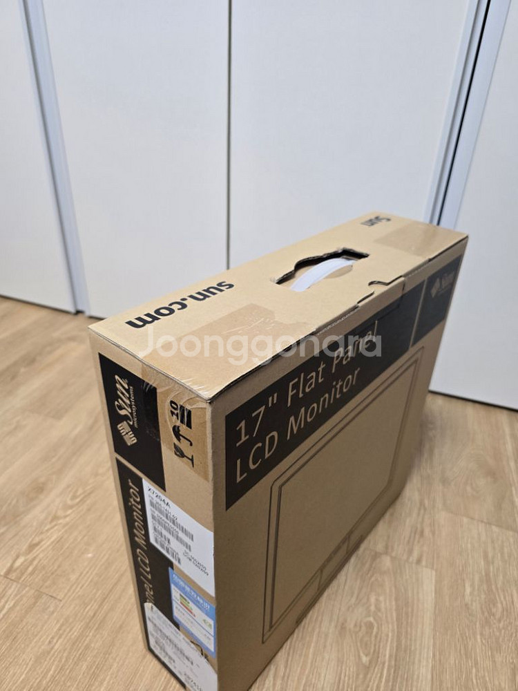 Sun LCD 모니터 17인치 Flat Panel--2