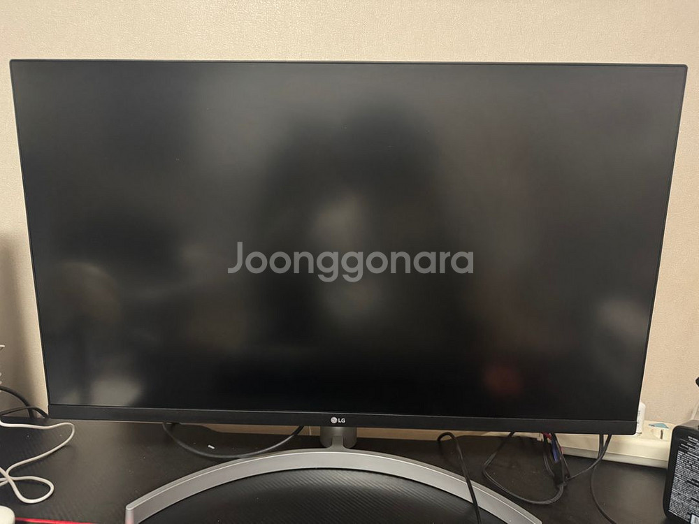 32UN650 4K LG모니터 판매합니다--2