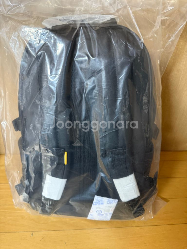 (미개봉새상품) 만다리나덕 시그니처 백팩S9T01651--1