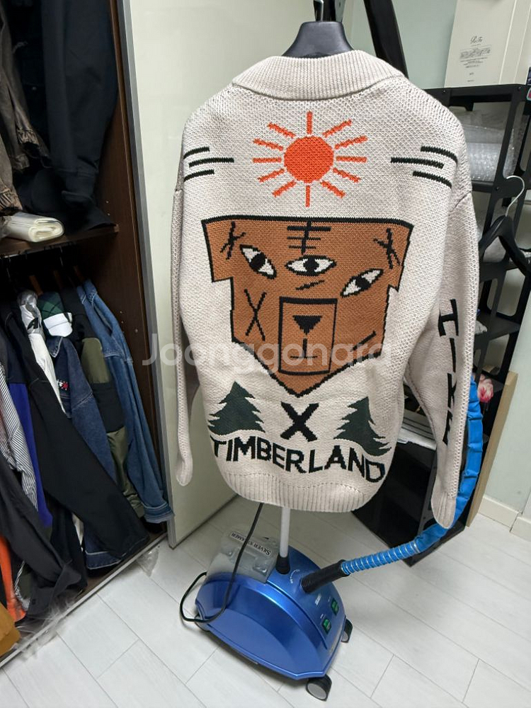 팀버랜드 니나샤넬 콜라보 가디건 새제품 XL--1