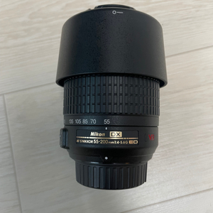 니콘 55-200mm 렌즈