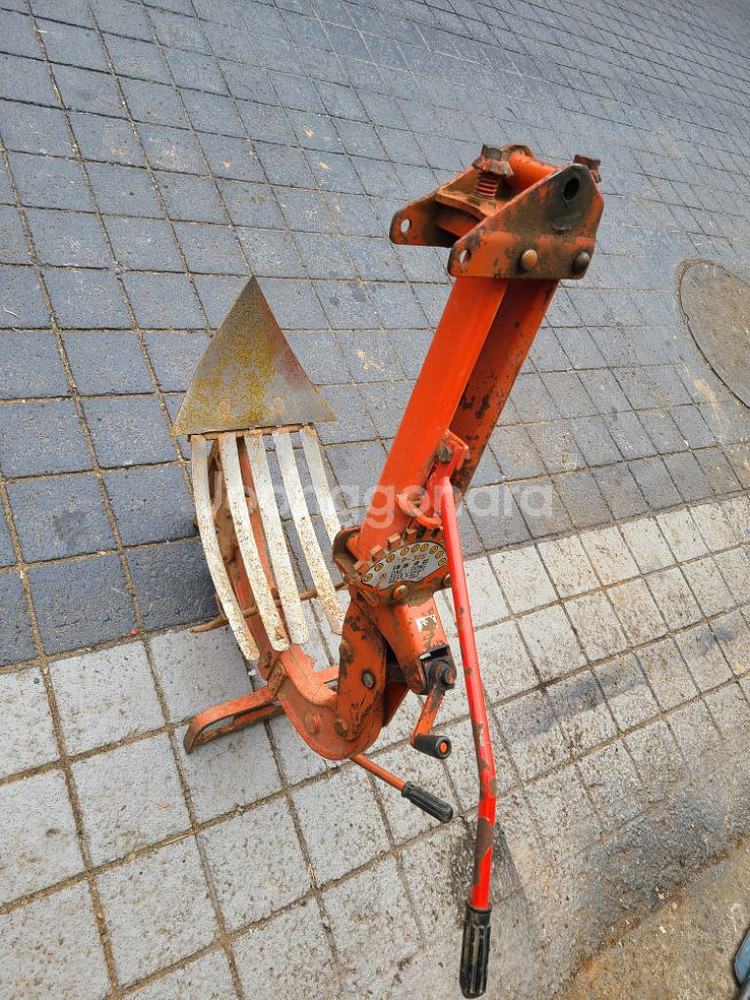 경운기 쟁기 판매합니다--0