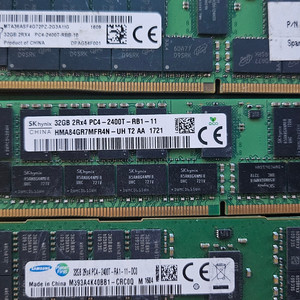 서버 메모리 32GB 2Rx4 PC4 ECC REG