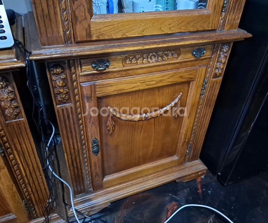 인테리어 원목 엔틱 장식장 팝니다--1
